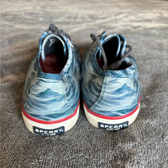 RARE blue and white Sperry Universal Studios Jaws Ltd Ed shoes size 9M - Picture 6 of 8